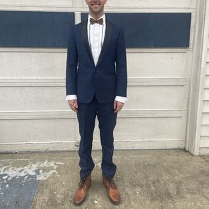 Magnificent, beautiful blue, top-quality Pepi Bertini tuxedo.